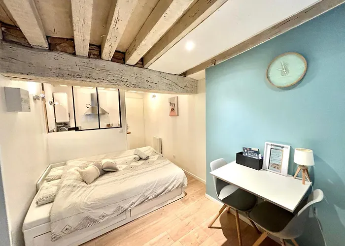 Studio Dans Quartier Historique De Moulins