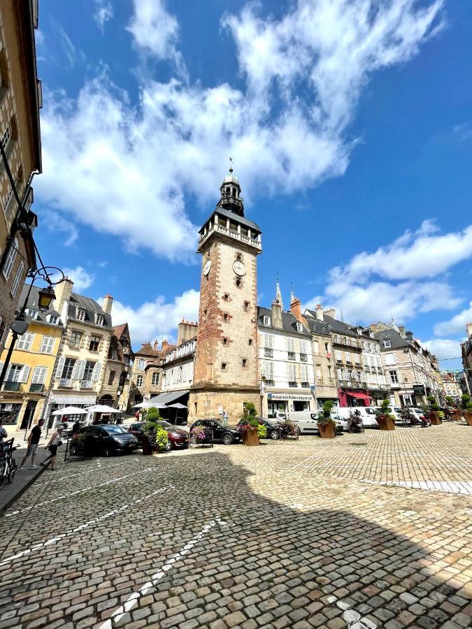 Dans Quartier Historique De Moulins